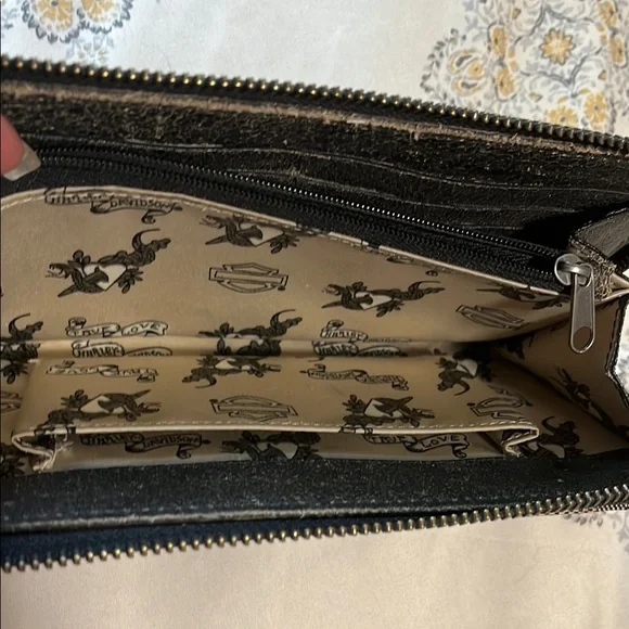 Harley-Davidson Tan & Brown Jacquard Wallet-Wristlet - Picture 6 of 10